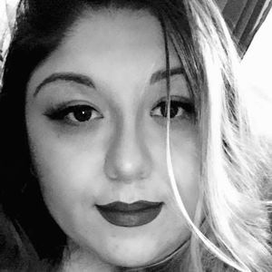 Meet your Posher, Elisa